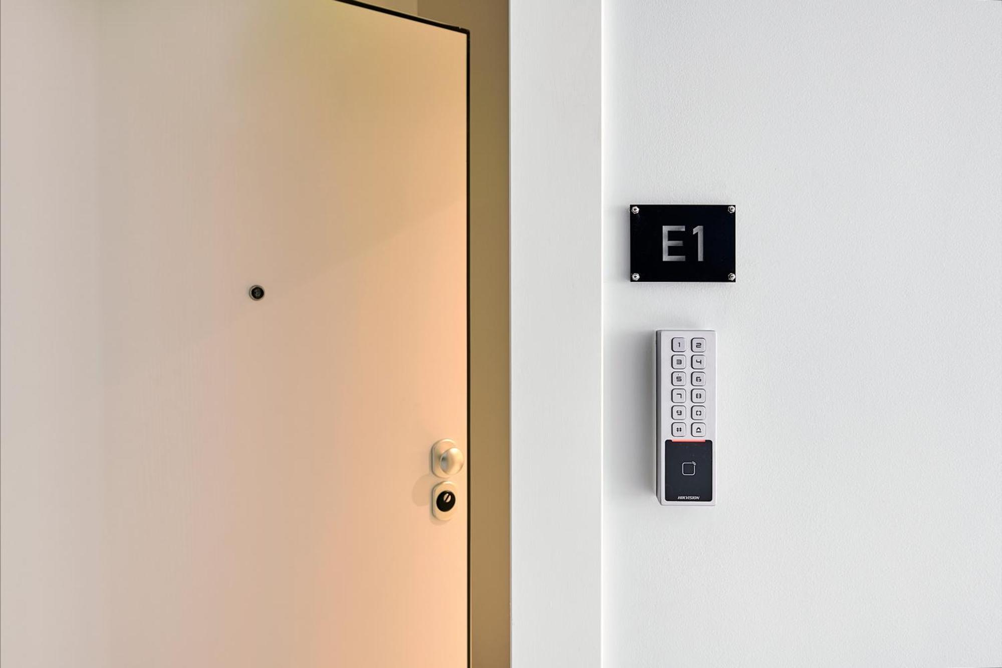 City-Center Apartment In Vibrant Monastiraki, Athén Kültér fotó